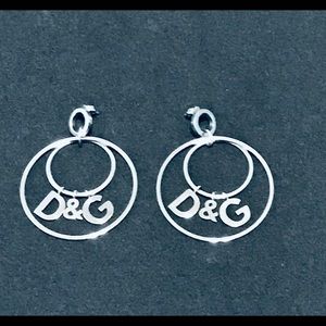 D&G Logo silver tone drop hoop earrings 81B